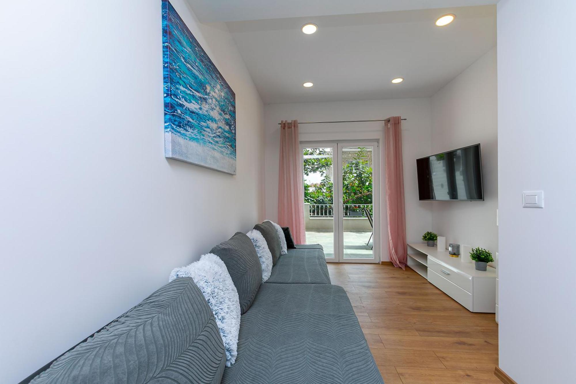 Aurora Apartment